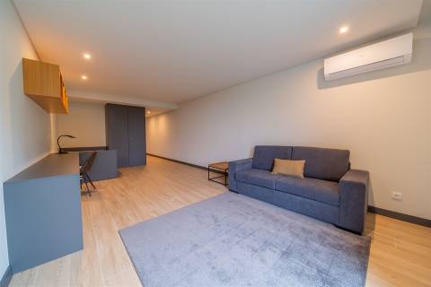 Suite Host Residences