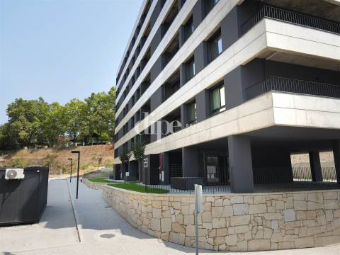 Apartamento T3, novo, no Salgueiral