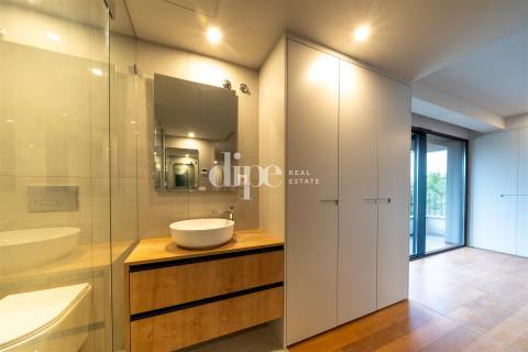 Apartamento T3, novo, no Salgueiral