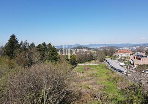 Lote de terreno para comércio ou serviços