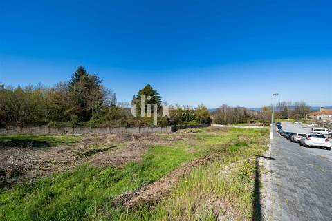 Lote de terreno para comércio ou serviços