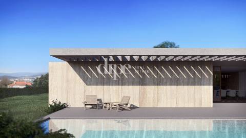 Lote com 1.193 m2 para construção de habitação bifamiliar