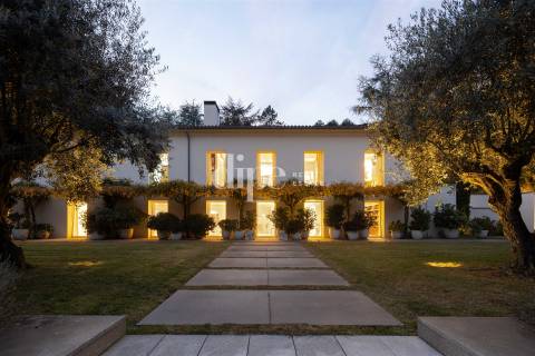 Luxuosa propriedade T5 em Guimarães