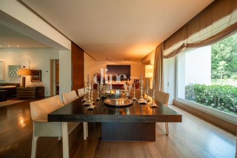 Luxuosa propriedade T5 em Guimarães