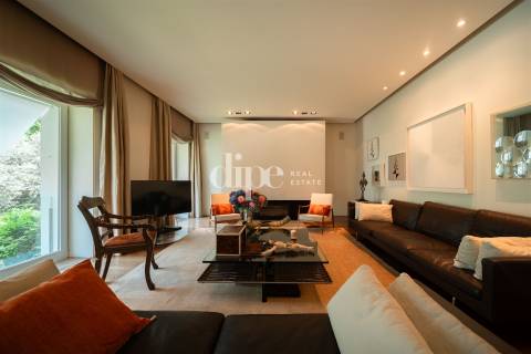 Luxuosa propriedade T5 em Guimarães