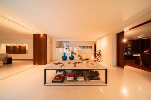 Luxuosa propriedade T5 em Guimarães