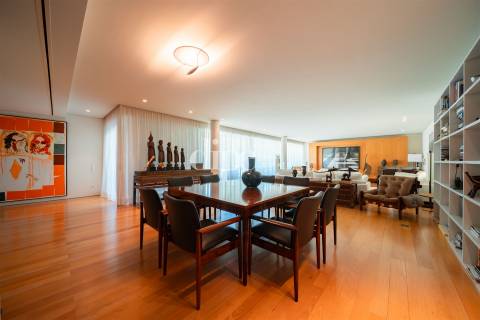 Luxuosa propriedade T5 em Guimarães