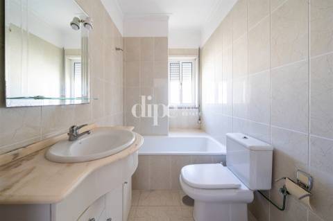 Moradia em frente ao mar