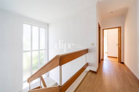 Moradia em frente ao mar