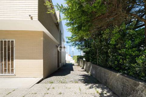 Moradia em frente ao mar