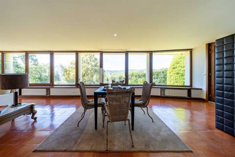 Moradia T4 junto ao rio