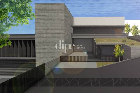 Terreno com projeto aprovado para construção de pavilhão