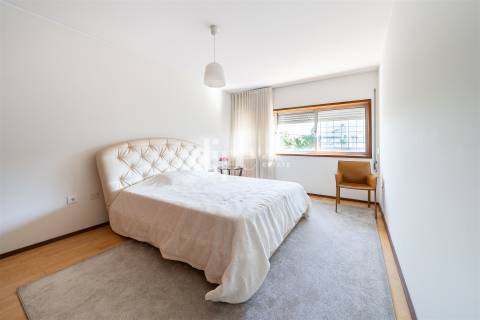 Apartamento T3 em Azurém