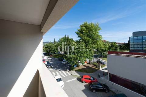 Apartamento T3 em Azurém