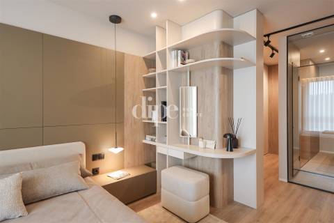 Apartamento T4 no empreendimento Vess Living