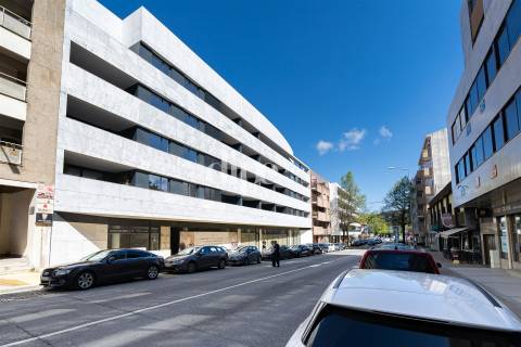 T1 no Couros Residences