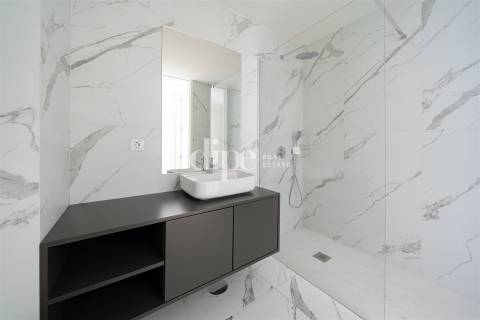 T1 no Couros Residences