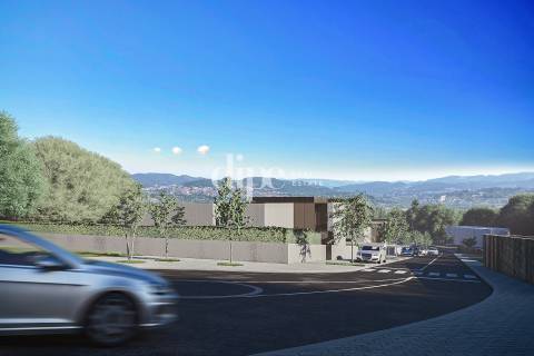 Lote de terreno com 731 m2 no Rielho Houses