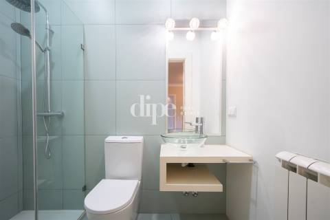 Moradia geminada T4 no Coração da Cidade