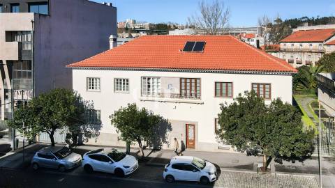 Moradia geminada T4 no Coração da Cidade