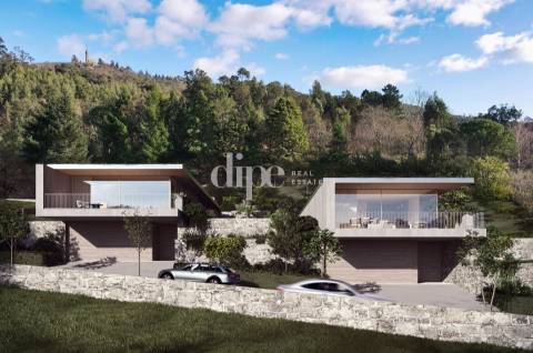 Terreno com 608 m2 na encosta da Penha