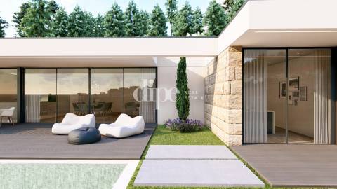 Terreno para construção de moradia térrea junto ao centro da Póvoa de Lanhoso