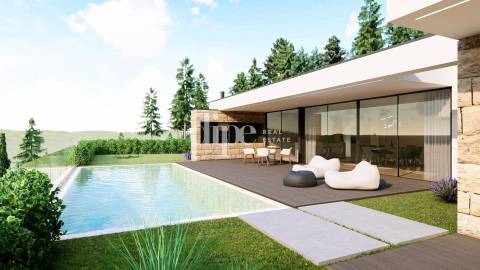 Terreno para construção de moradia térrea junto ao centro da Póvoa de Lanhoso