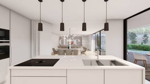 Terreno para construção de moradia térrea junto ao centro da Póvoa de Lanhoso