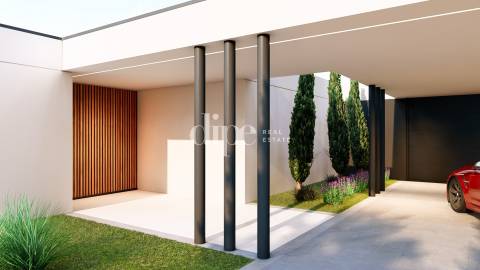 Terreno para construção de moradia térrea junto ao centro da Póvoa de Lanhoso