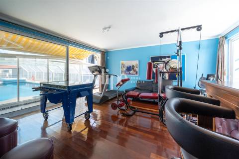 Fantástica moradia T5 com piscina, sauna e ginásio