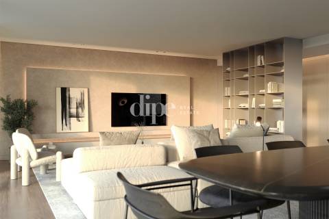 Apartamento T4 no condomínio privado Sublime