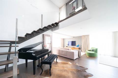 Fantástica moradia T3+1 com piscina e sala de inverno