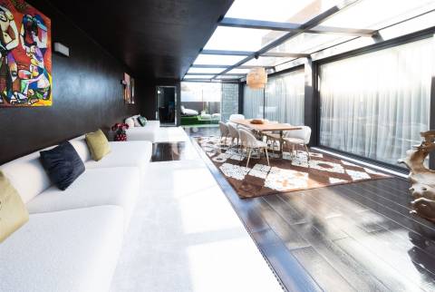 Fantástica moradia T3+1 com piscina e sala de inverno