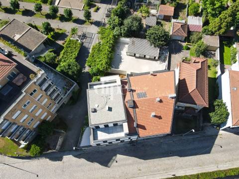 Apartamento T4 Duplex Recuado em fase final construção no centro da cidade do Porto