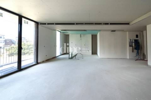 Apartamento T3 em fase final de construção no centro do Porto