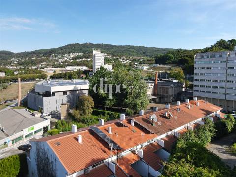 Moradia T3+1 no Coração de Guimarães