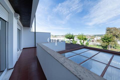 Moradia T3+1 no Coração de Guimarães