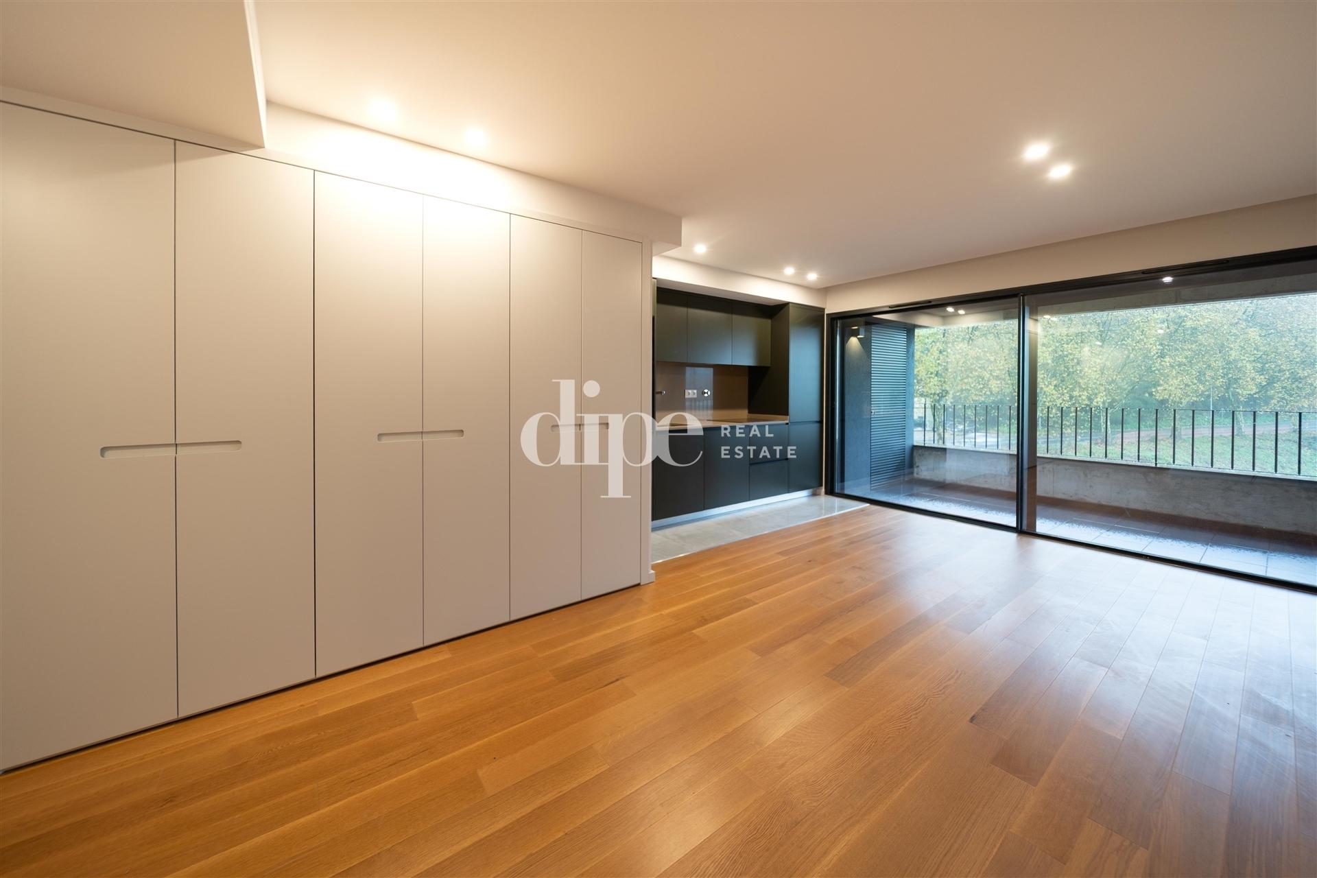 Apartamento T1 Arrendamento em Candoso São Tiago e Mascotelos,Guimarães