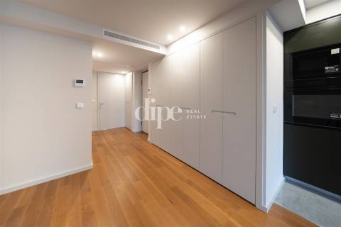 Apartamento T1 Arrendamento em Candoso São Tiago e Mascotelos,Guimarães