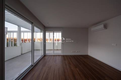 Apartamento T1 novo inserido no empreendimento Vila Flor Gallery
