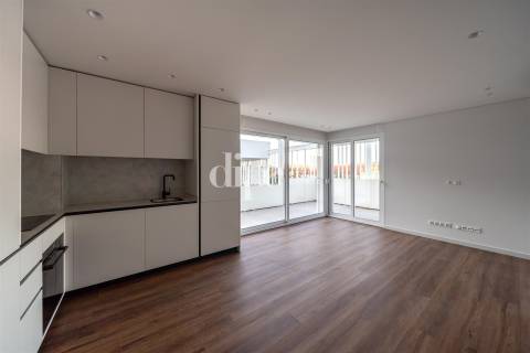 Apartamento T1 novo inserido no empreendimento Vila Flor Gallery
