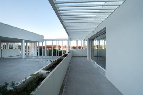 Apartamento T1 novo inserido no empreendimento Vila Flor Gallery