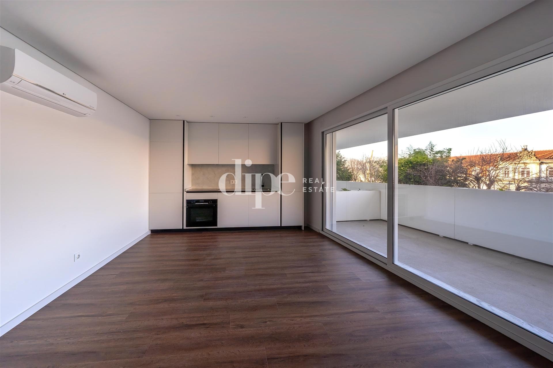 Apartamento T1 novo inserido no empreendimento Vila Flor Gallery