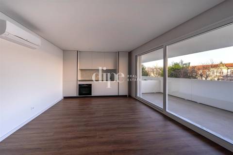 Apartamento T1 novo inserido no empreendimento Vila Flor Gallery