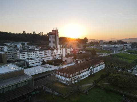 Apartamento T1 novo inserido no empreendimento Vila Flor Gallery