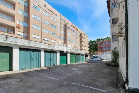 Apartamento T2 renovado no centro da cidade de Guimarães