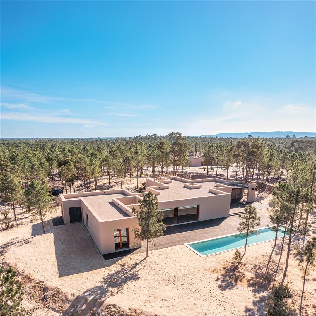 Luxuosa Moradia T4 inserida no empreendimento Melides Villas