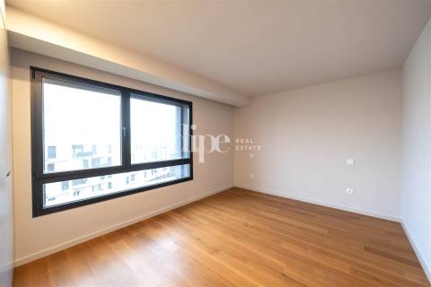 Apartamento T2 por estrear no centro de Guimarães para arrendar