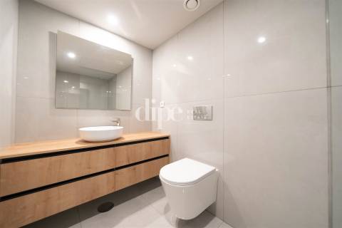 Apartamento T2 por estrear no centro de Guimarães para arrendar