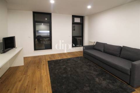 Arrendamento / Apartamento T1 junto à Universidade do Minho